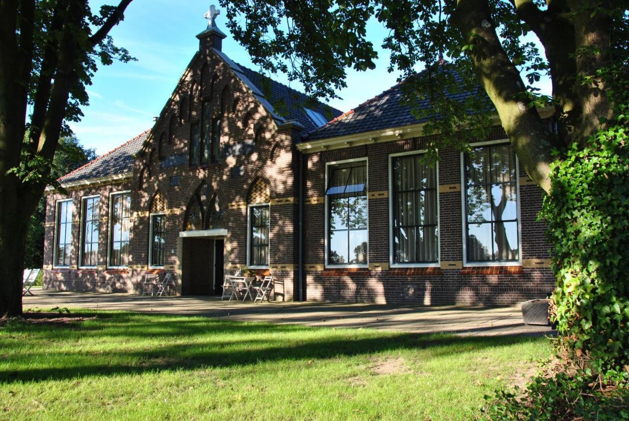 Bed & Breakfast De Oale School Lattrop Extérieur photo